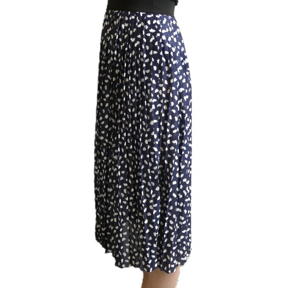 Lipsy London Navy Blue SKIRT Size 4 Midi Pleated Wide Waistband Gorgeous Posh - Picture 5 of 11